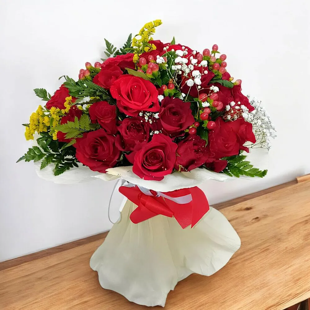 Ramo de 24 rosas rojas
